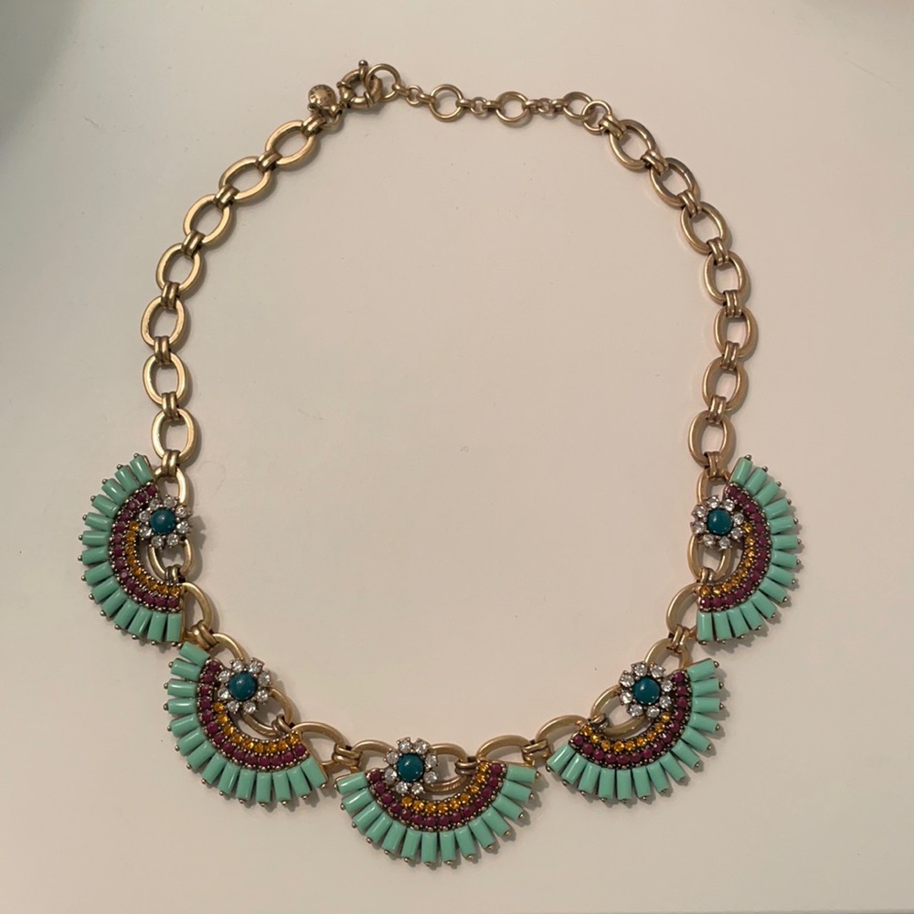 Statement necklace